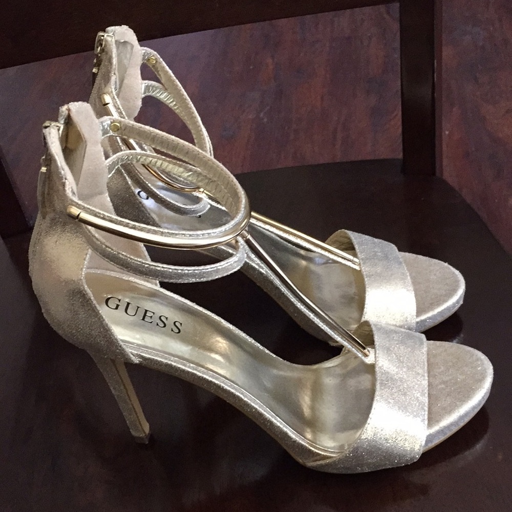 Guess gold sandal Platform heels size 8.5